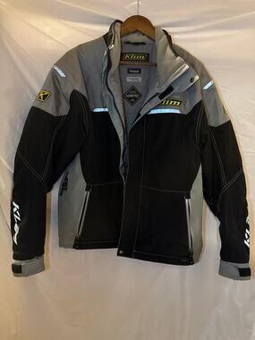 KLIM Men’s Large Black Gray Gore-Tex Thinsulate Insulated Snowmobile Jacket